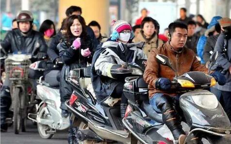 騎電動車也要考駕照了？！明年4月正式實施，違